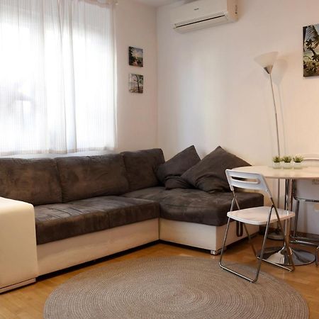 Barbara Appartement Zagreb Buitenkant foto